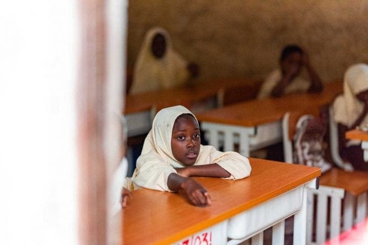 Zanzibar sa decom - poseta skolici