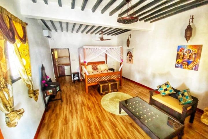 Viber image - 3* Livingstone Apartman Hotel GlobeTracker